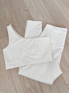 Girlfriend Collective Bianca Bra & Leggings Women